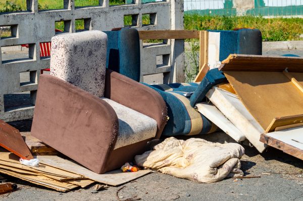 Outdoor Furniture Disposal in Jeffersonville